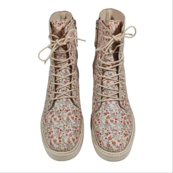 S2566 EUC SCHUTZ McKenzie Floral Combat Boots size 8.5B - Picture 4 of 10